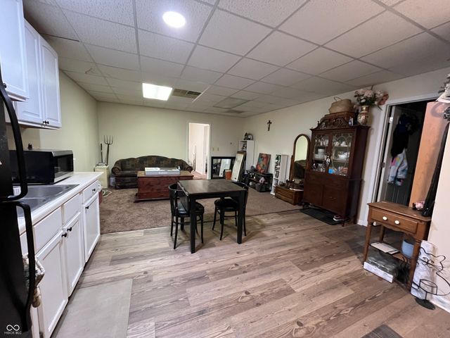 112 S Harrison Street, Alexandria, IN 46001