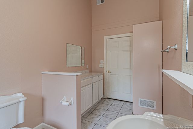 180 Brandon Way, Poteet, TX 78065