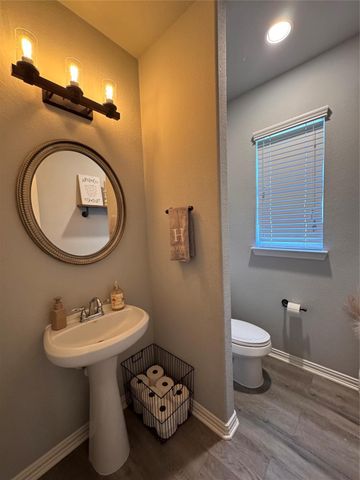 209 Meadow Ridge Way, Clute, TX 77531