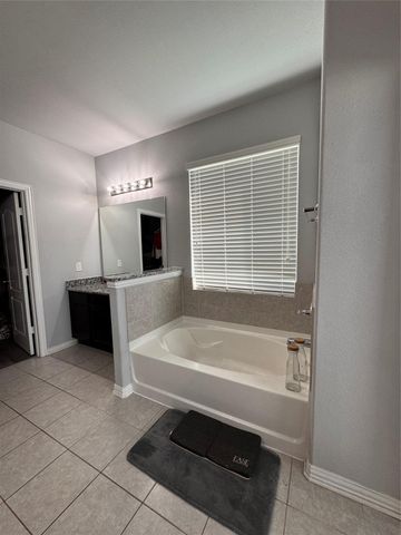 209 Meadow Ridge Way, Clute, TX 77531