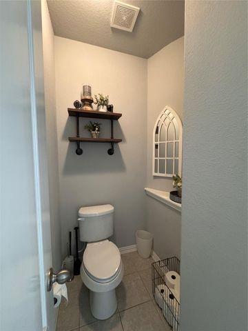 209 Meadow Ridge Way, Clute, TX 77531