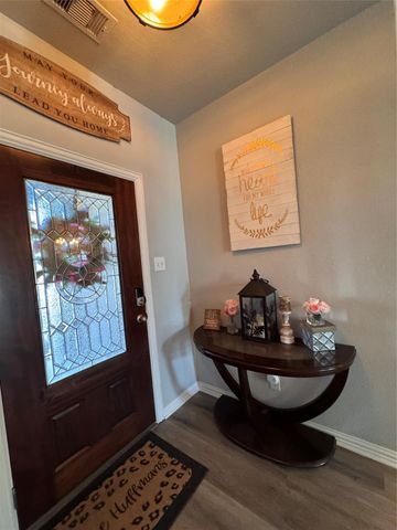 209 Meadow Ridge Way, Clute, TX 77531