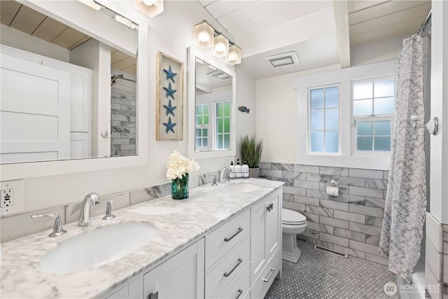 7501 Stinson Avenue, Gig Harbor, WA 98335