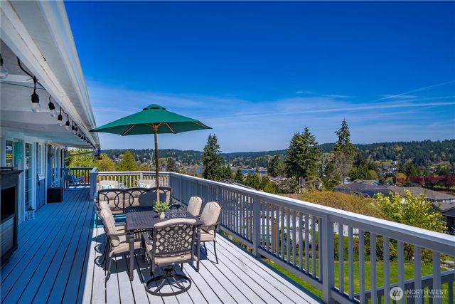 7501 Stinson Avenue, Gig Harbor, WA 98335