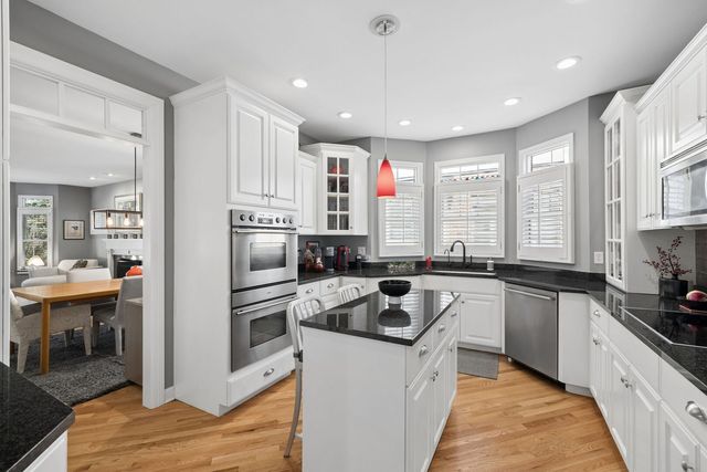 10187 Frankfort Main, Frankfort, IL 60423