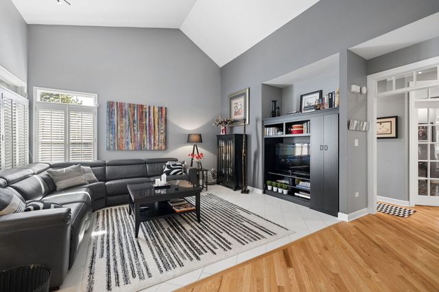10187 Frankfort Main, Frankfort, IL 60423