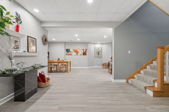 10187 Frankfort Main, Frankfort, IL 60423