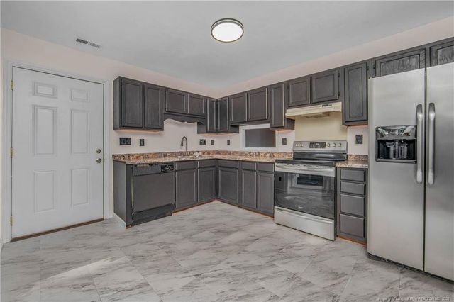 538 Old Farm Road, Fayetteville, NC 28314