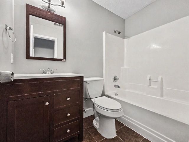 716 Judge Mason Way, La Vergne, TN 37086