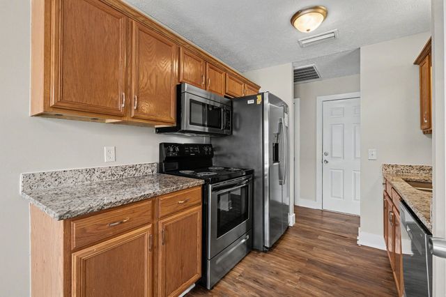 716 Judge Mason Way, La Vergne, TN 37086