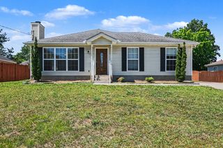 716 Judge Mason Way, La Vergne, TN 37086