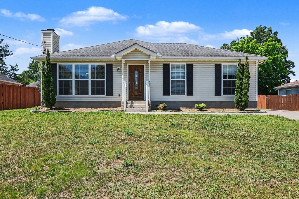 716 Judge Mason Way, La Vergne, TN 37086