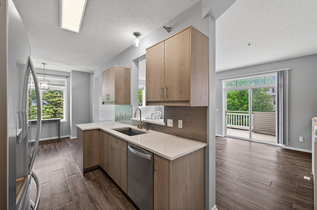 862 Coon Rapids Boulevard Extension NW, Coon Rapids, MN 55433