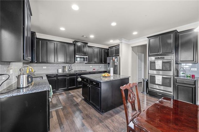 2554 Jupiter SW Drive, Powder Springs, GA 30127