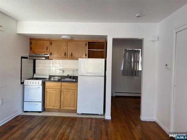 522 Columbia Avenue 1, Fort Lee, NJ 07024