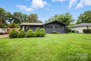 4535 Crestmont Drive, Charlotte, NC 28205