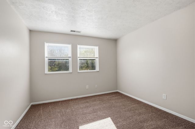 9884 Royce Drive, Indianapolis, IN 46235