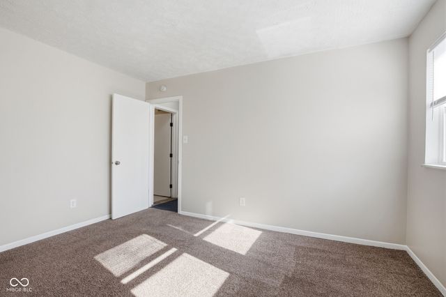 9884 Royce Drive, Indianapolis, IN 46235