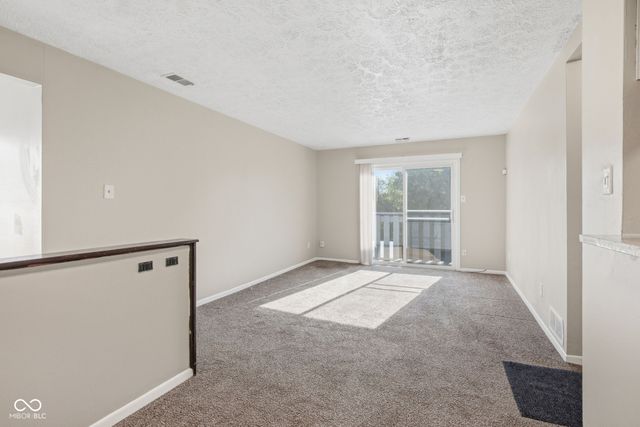 9884 Royce Drive, Indianapolis, IN 46235
