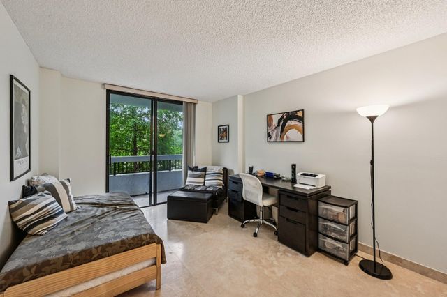 23200 Camino Del Mar 201, Boca Raton, FL 33433