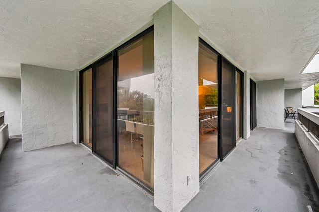 23200 Camino Del Mar 201, Boca Raton, FL 33433