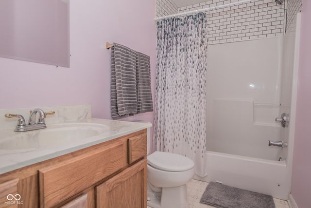 3109 Hodson Court, Indianapolis, IN 46241