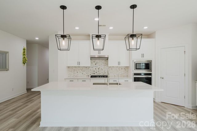 5213 Birchhill Road, Charlotte, NC 28227