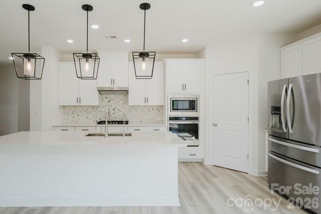 5213 Birchhill Road, Charlotte, NC 28227