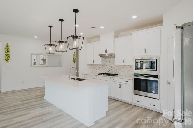 5213 Birchhill Road, Charlotte, NC 28227