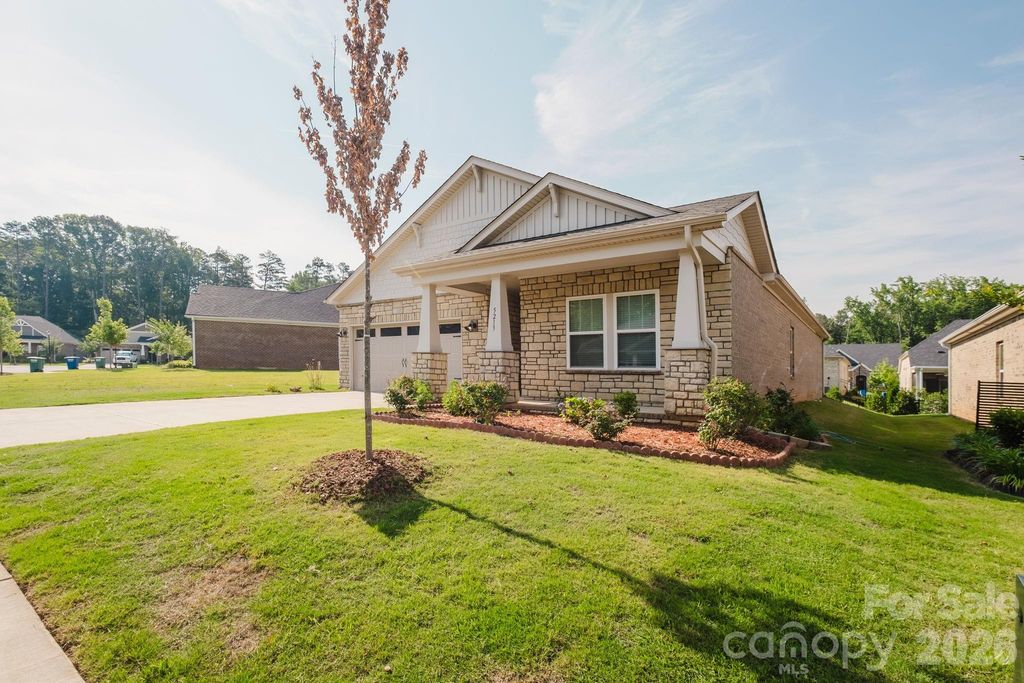 5213 Birchhill Road, Charlotte, NC 28227