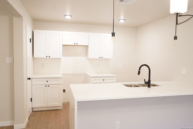 3434 Stoney Dawn, San Antonio, TX 78247