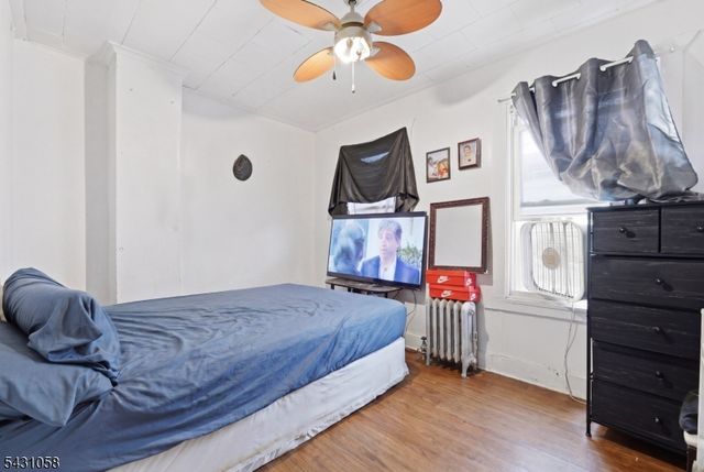 24 Elizabeth St, Paterson City, NJ 07503
