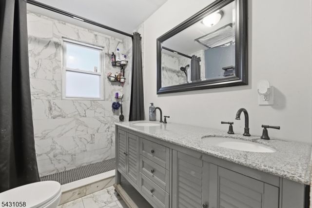 24 Elizabeth St, Paterson City, NJ 07503