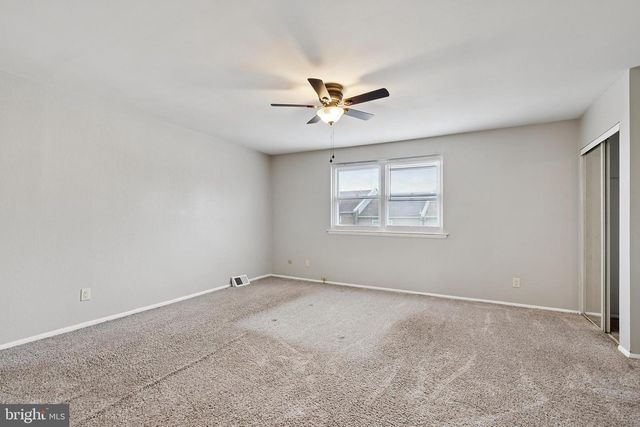 5109 INLET DR, Bensalem, PA 19020