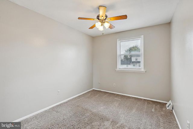 5109 INLET DR, Bensalem, PA 19020