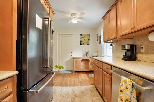 110 Lydia Ave, Norfolk, VA 23502