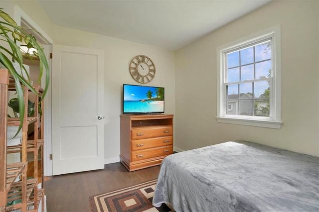 110 Lydia Ave, Norfolk, VA 23502
