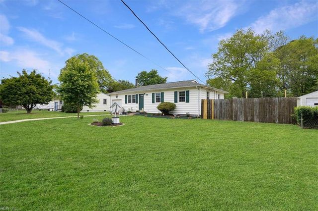 110 Lydia Ave, Norfolk, VA 23502