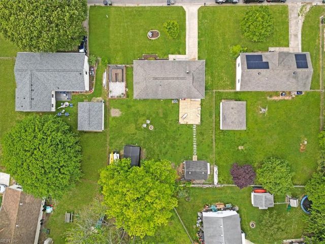 110 Lydia Ave, Norfolk, VA 23502