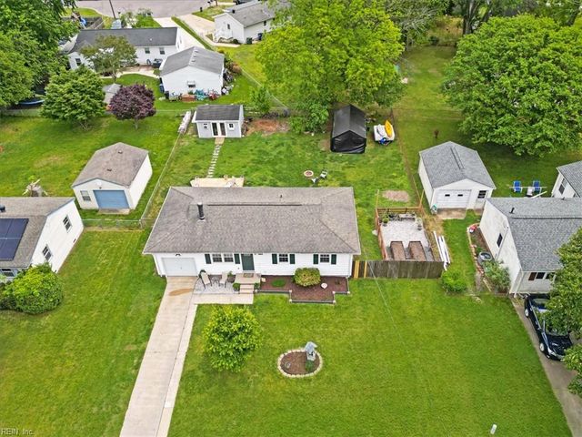 110 Lydia Ave, Norfolk, VA 23502