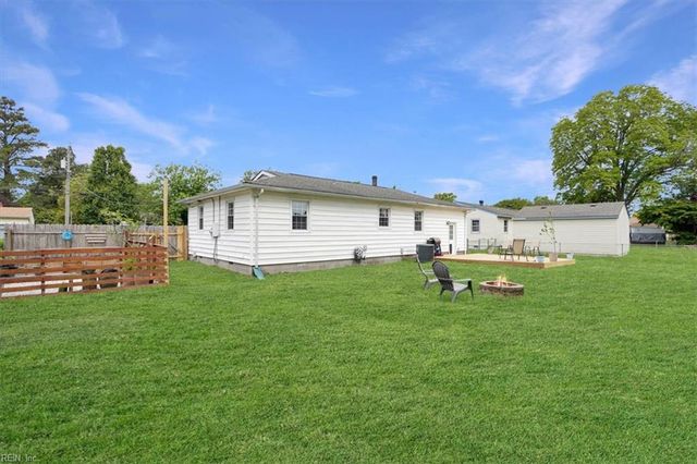 110 Lydia Ave, Norfolk, VA 23502
