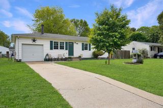 110 Lydia Ave, Norfolk, VA 23502