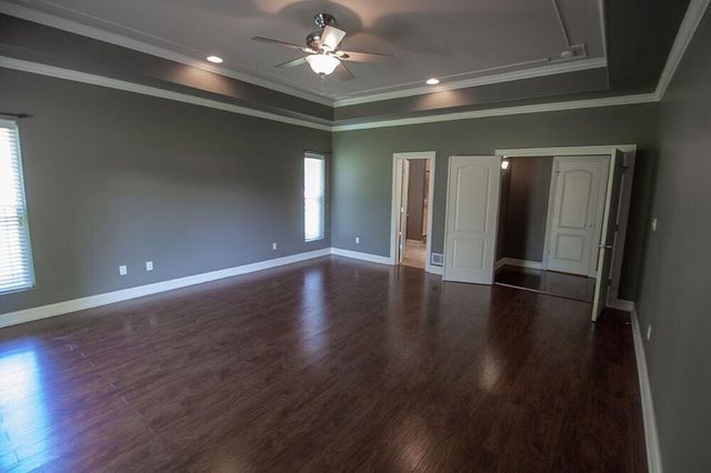 5702 THORNBROOK PKY, Columbia, MO 65203