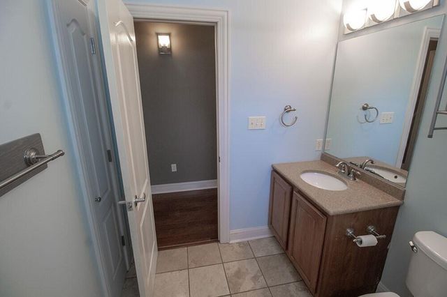 5702 THORNBROOK PKY, Columbia, MO 65203