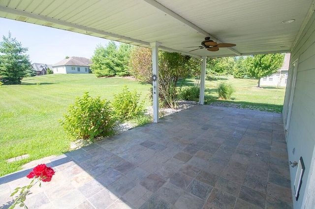 5702 THORNBROOK PKY, Columbia, MO 65203