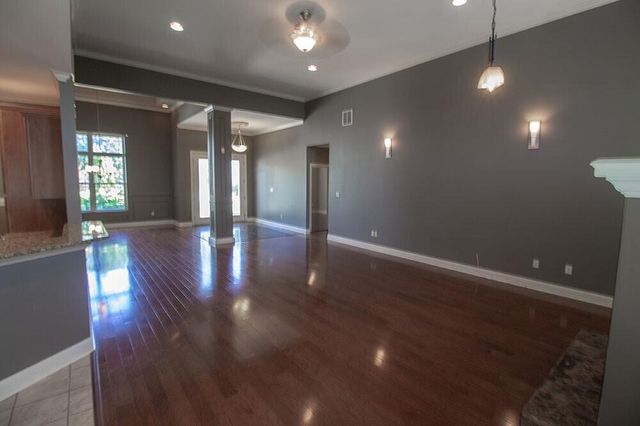 5702 THORNBROOK PKY, Columbia, MO 65203