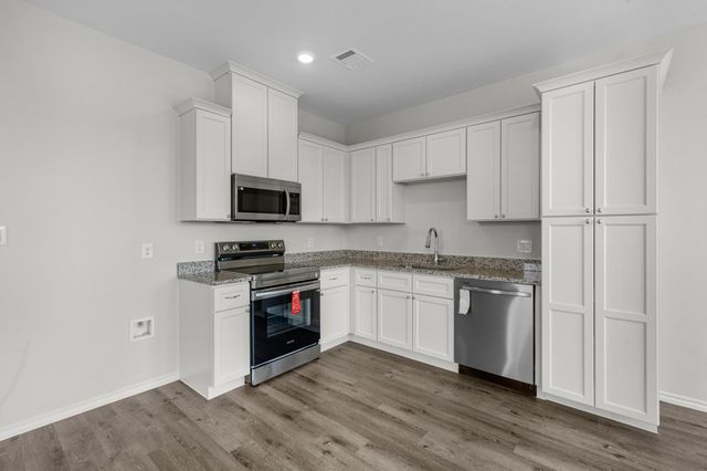 136 Road 51030, Cleveland, TX 77327