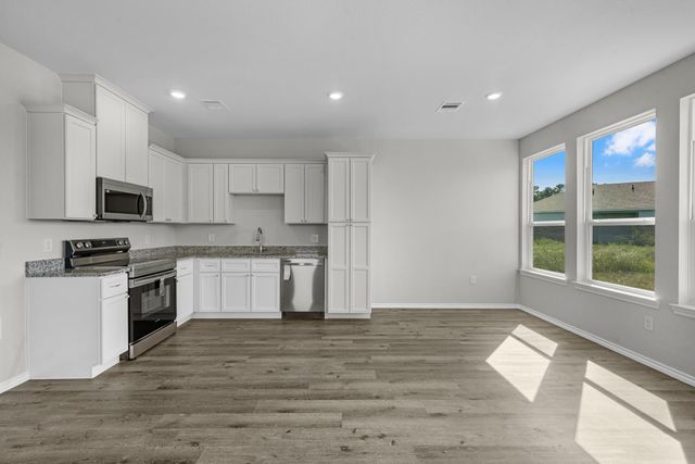 136 Road 51030, Cleveland, TX 77327