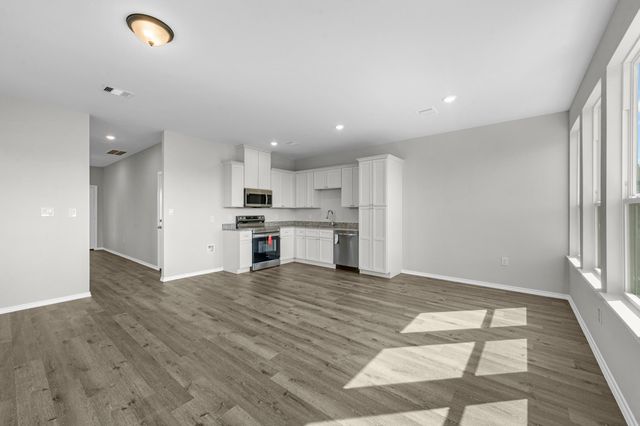 136 Road 51030, Cleveland, TX 77327