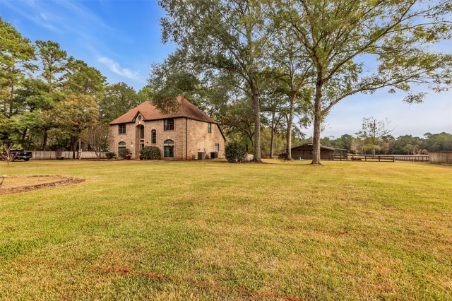 28414 Dobbin Huffsmith Road, Magnolia, TX 77354